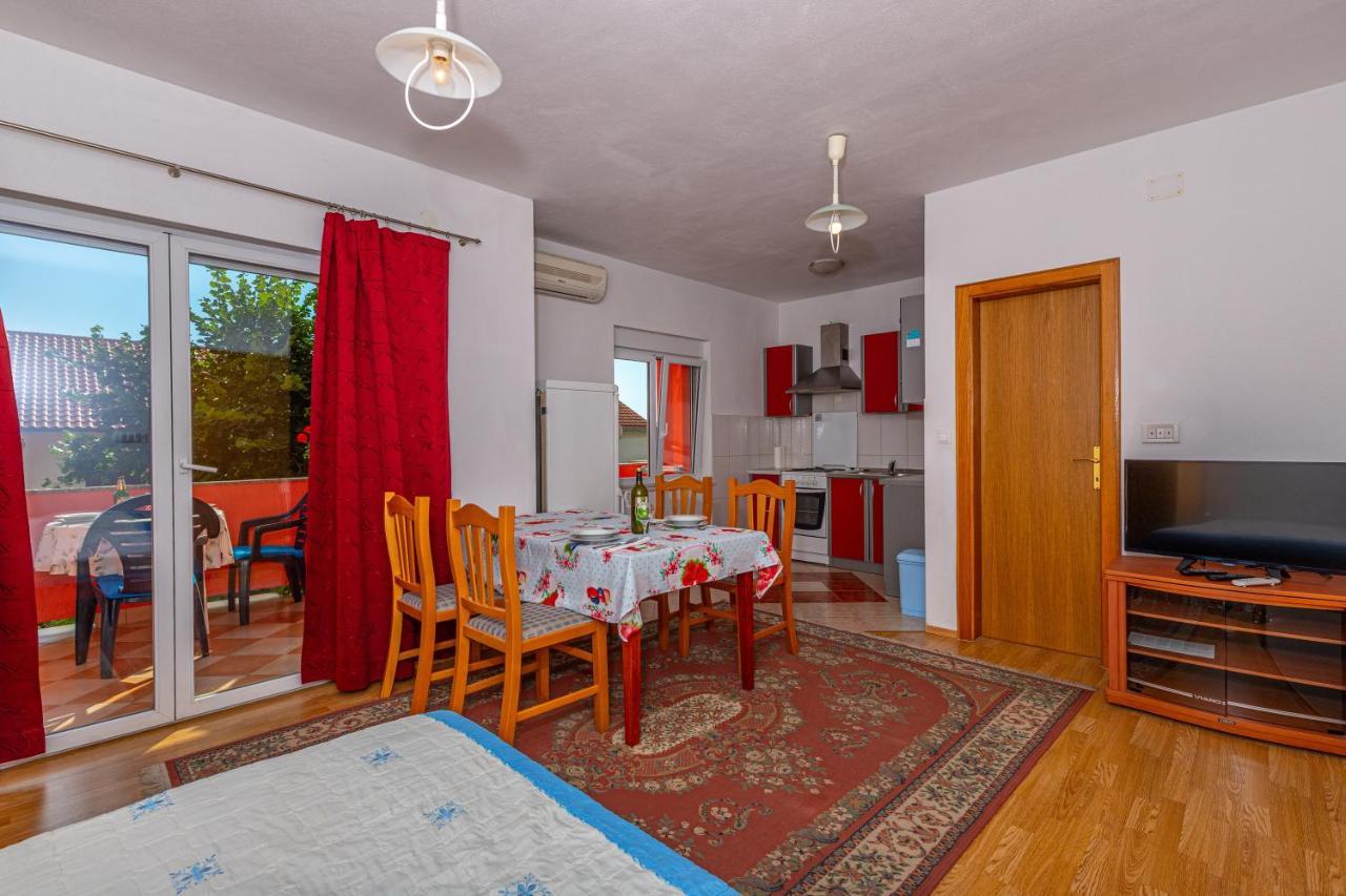 Apartman Kata 1 Apartment Crikvenica Exterior foto