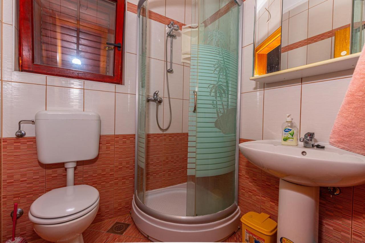 Apartman Kata 1 Apartment Crikvenica Exterior foto